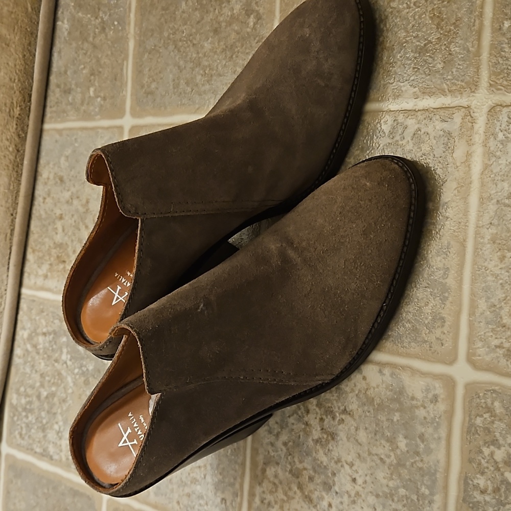 Aquatalia mule boots